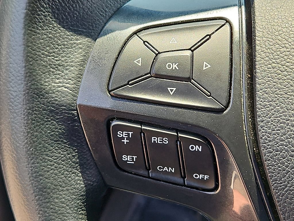 Used 2019 Ford Explorer XLT w/ Class III Trailer Tow Package AWD/4WD image 23