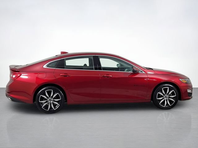 Used 2023 Chevrolet Malibu RS image 2
