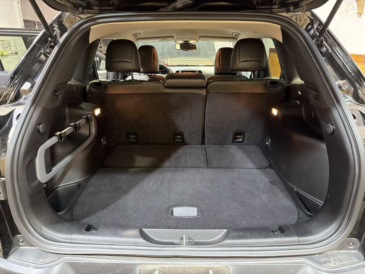 Used 2015 Jeep Cherokee Limited image 15