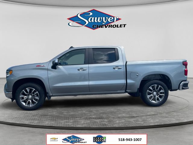 Used 2023 Chevrolet Silverado 1500 LT w/ Z71 Off-Road Package AWD/4WD image 2