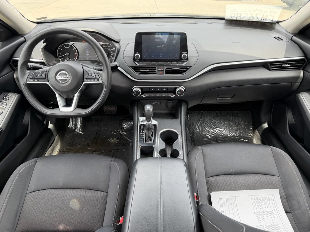 Used 2022 Nissan Altima 2.5 SV FWD image 29