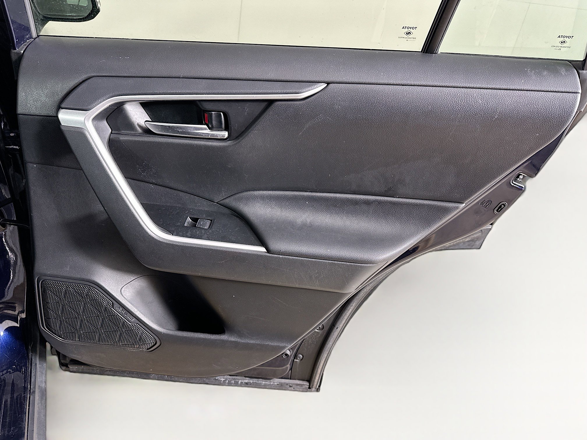 Used 2024 Toyota RAV4 XLE image 29