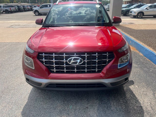 Used 2026 Hyundai Venue SEL FWD image 4