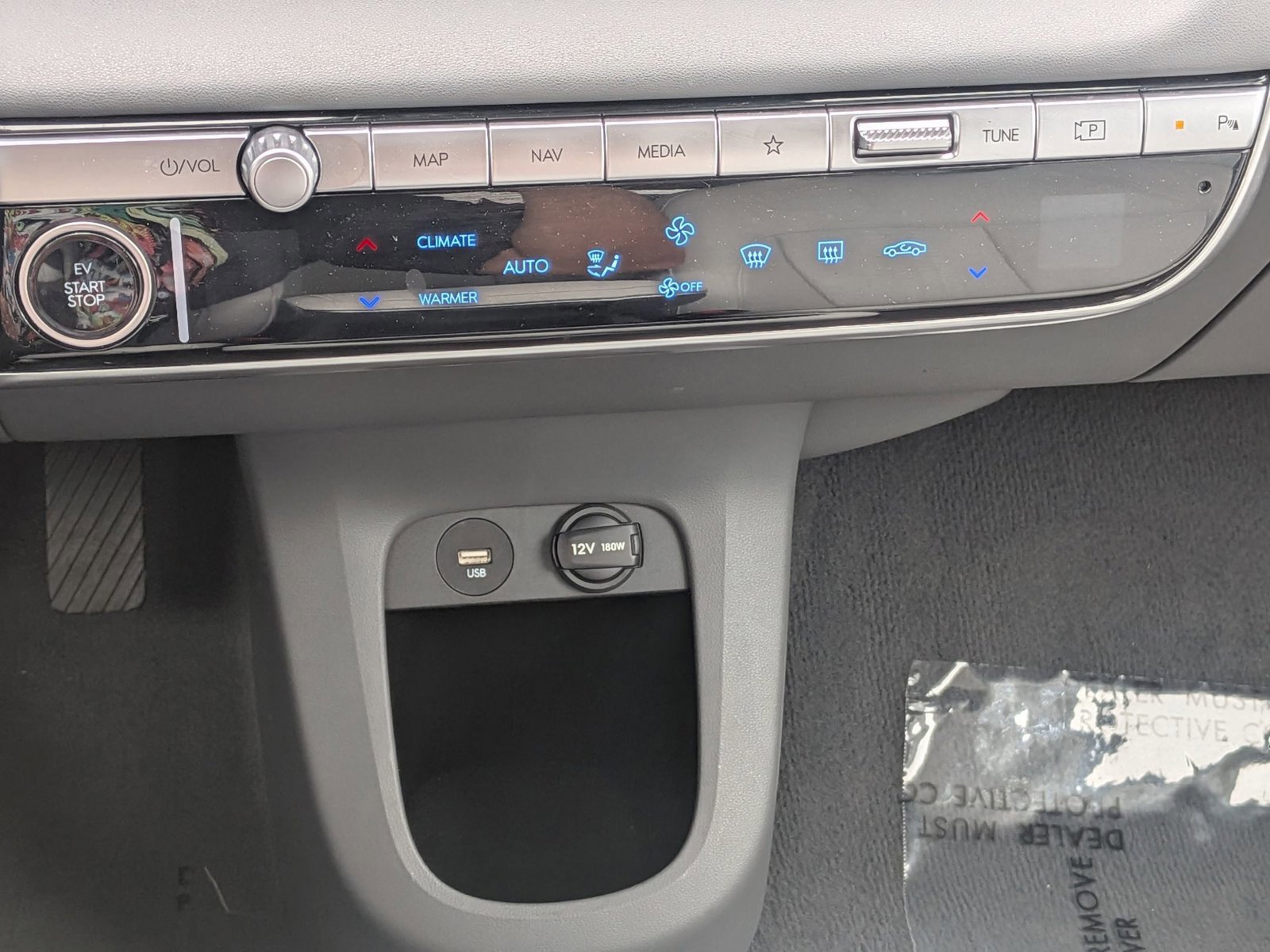 Used 2023 Hyundai Ioniq 5 Limited AWD/4WD image 15