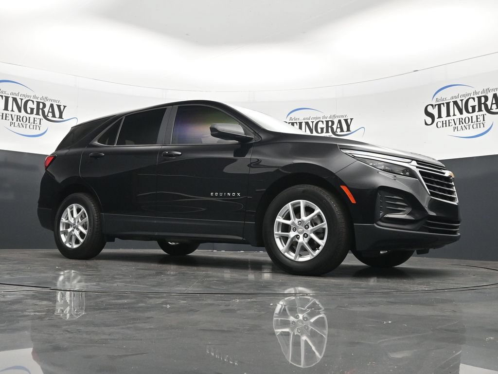 Used 2023 Chevrolet Equinox LS FWD image 29