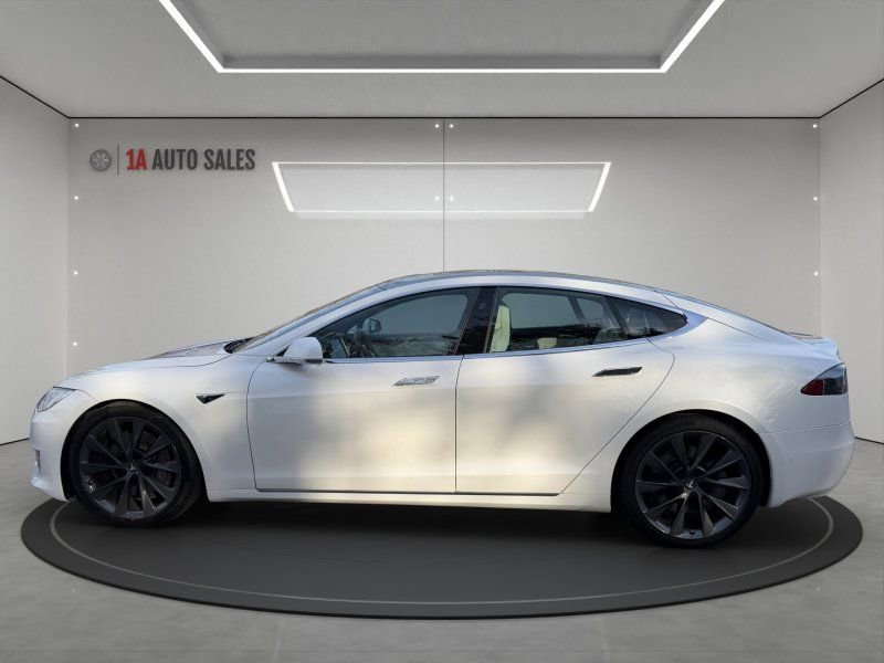 Used 2020 Tesla Model S AWD image 2