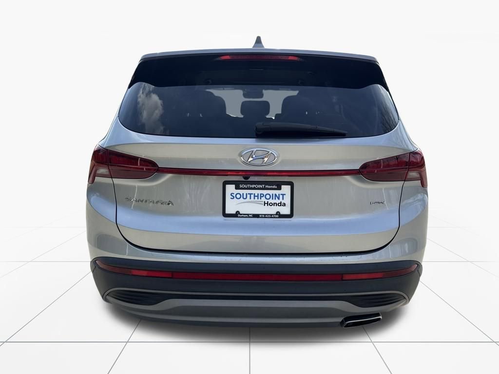 Used 2023 Hyundai Santa Fe SE image 7
