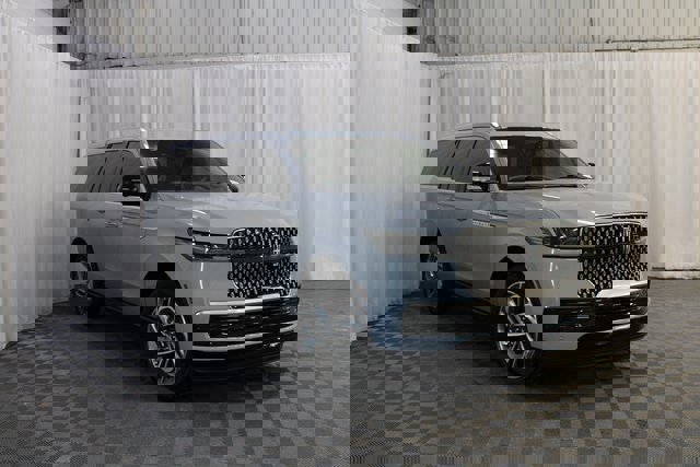 New 2026 Lincoln Navigator L Reserve image 59