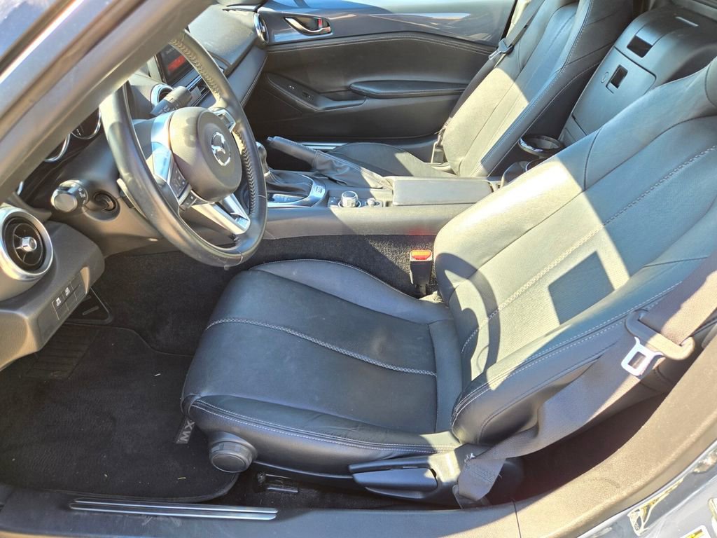 Used 2021 MAZDA MX-5 Miata Grand Touring image 6