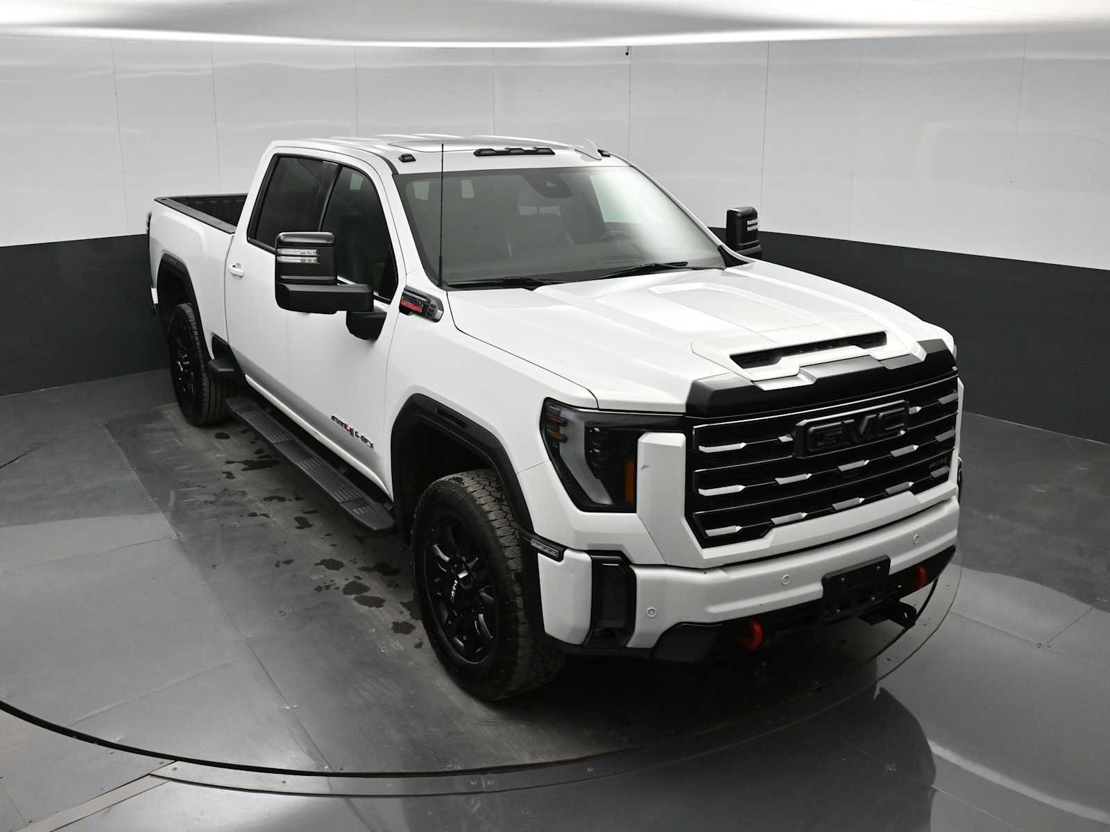 Used 2024 GMC Sierra 2500 AT4 w/ AT4 Preferred Package AWD/4WD image 27