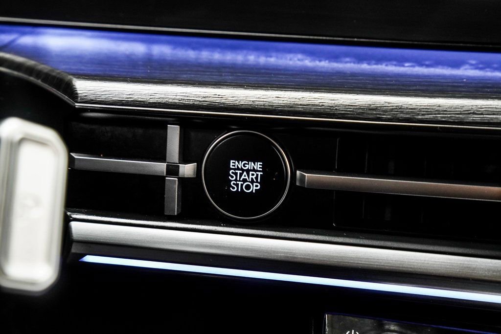 Used 2024 Hyundai Santa Fe Limited image 24