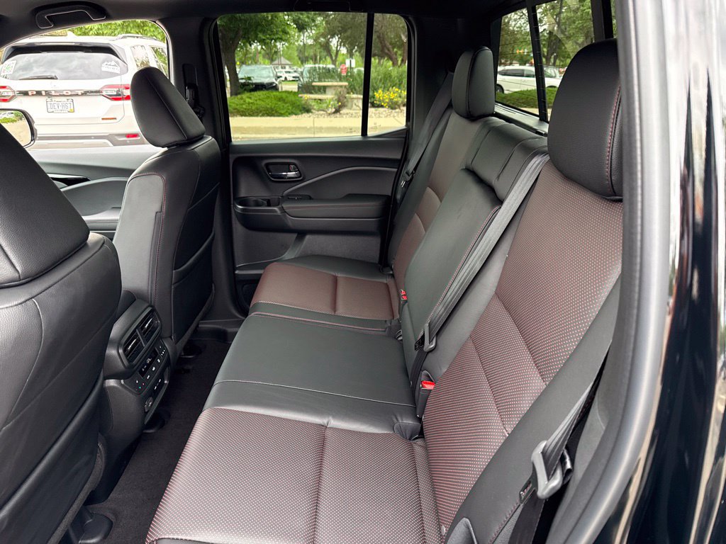New 2026 Honda Ridgeline Black Edition image 15