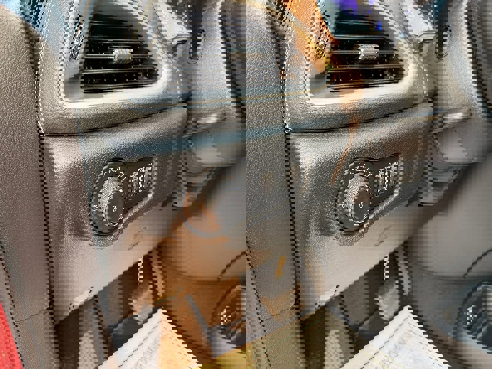 New 2026 Chrysler Pacifica Select image 19