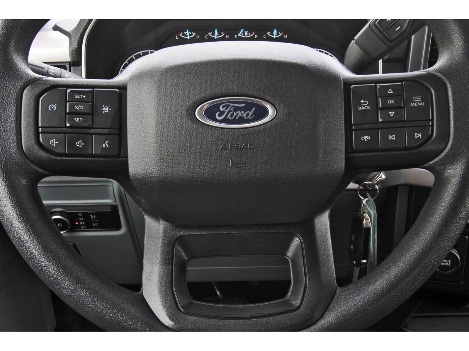 Used 2023 Ford F150 XLT RWD image 16