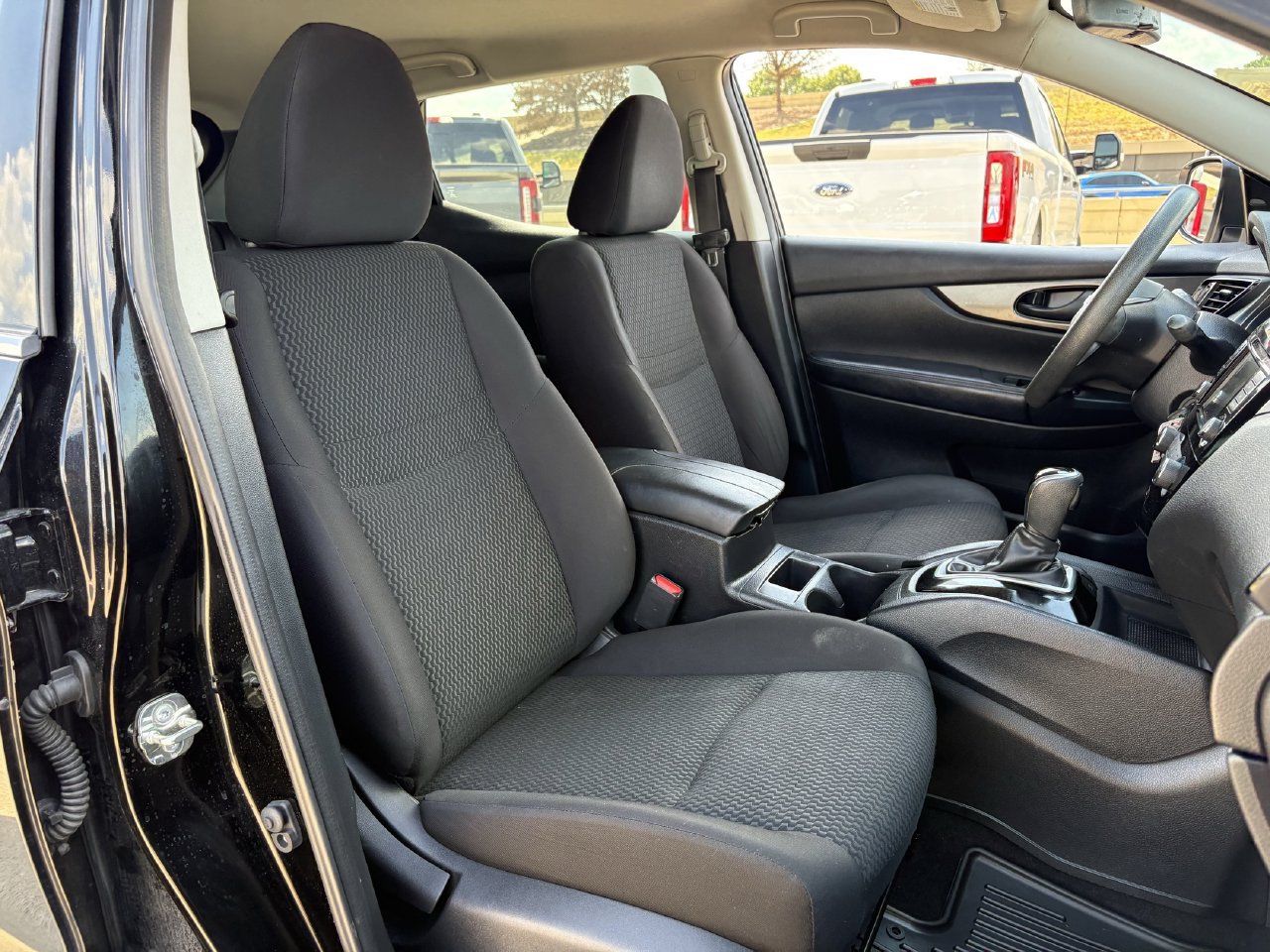 Used 2021 Nissan Rogue Sport S FWD image 29