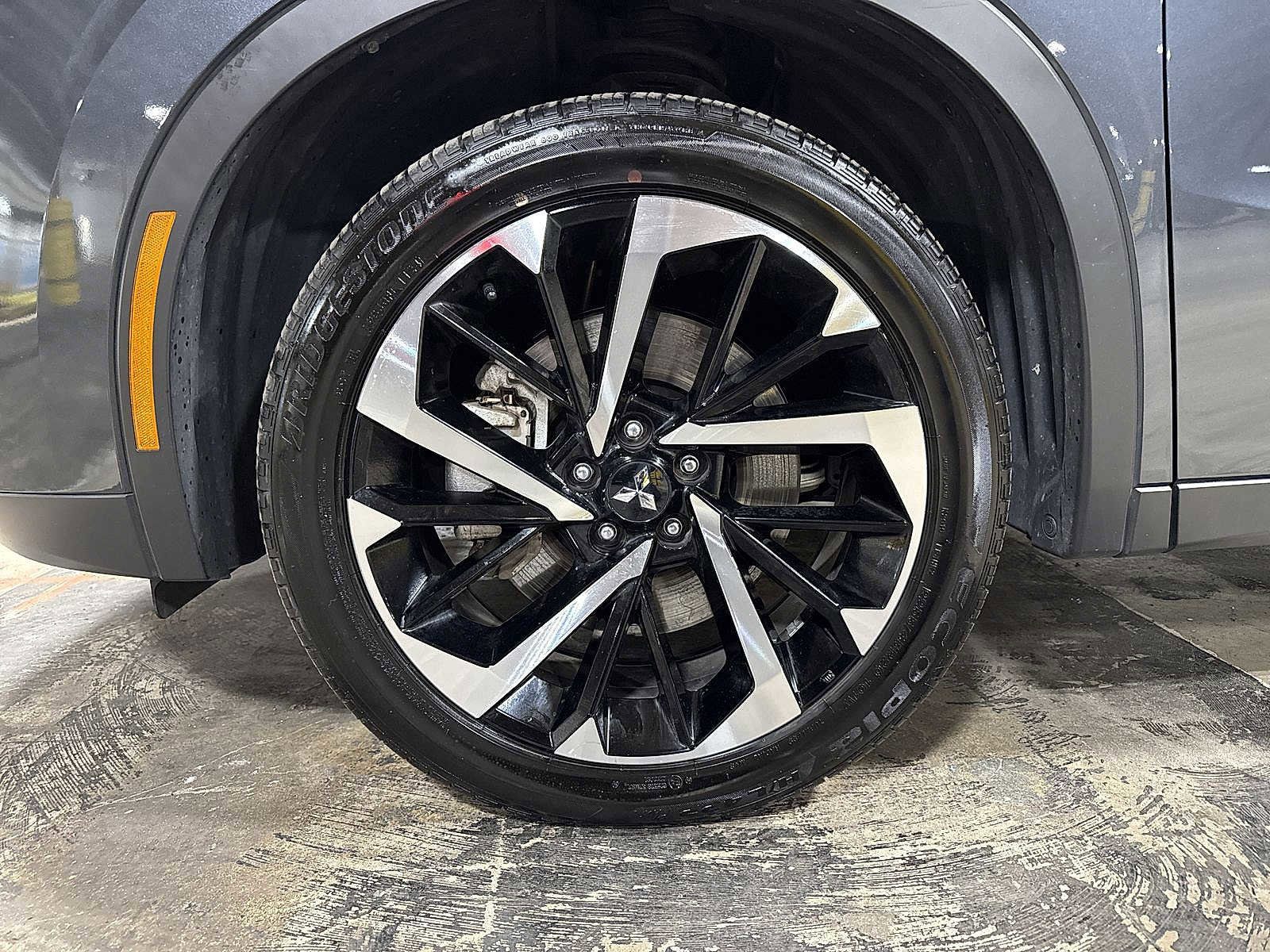 Used 2024 Mitsubishi Outlander Ralliart image 10