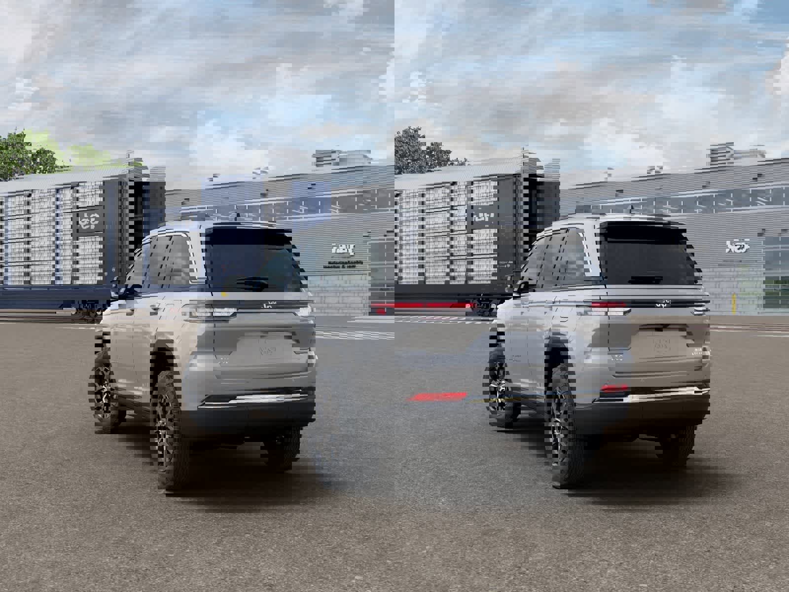 New 2025 Jeep Grand Cherokee Limited image 3