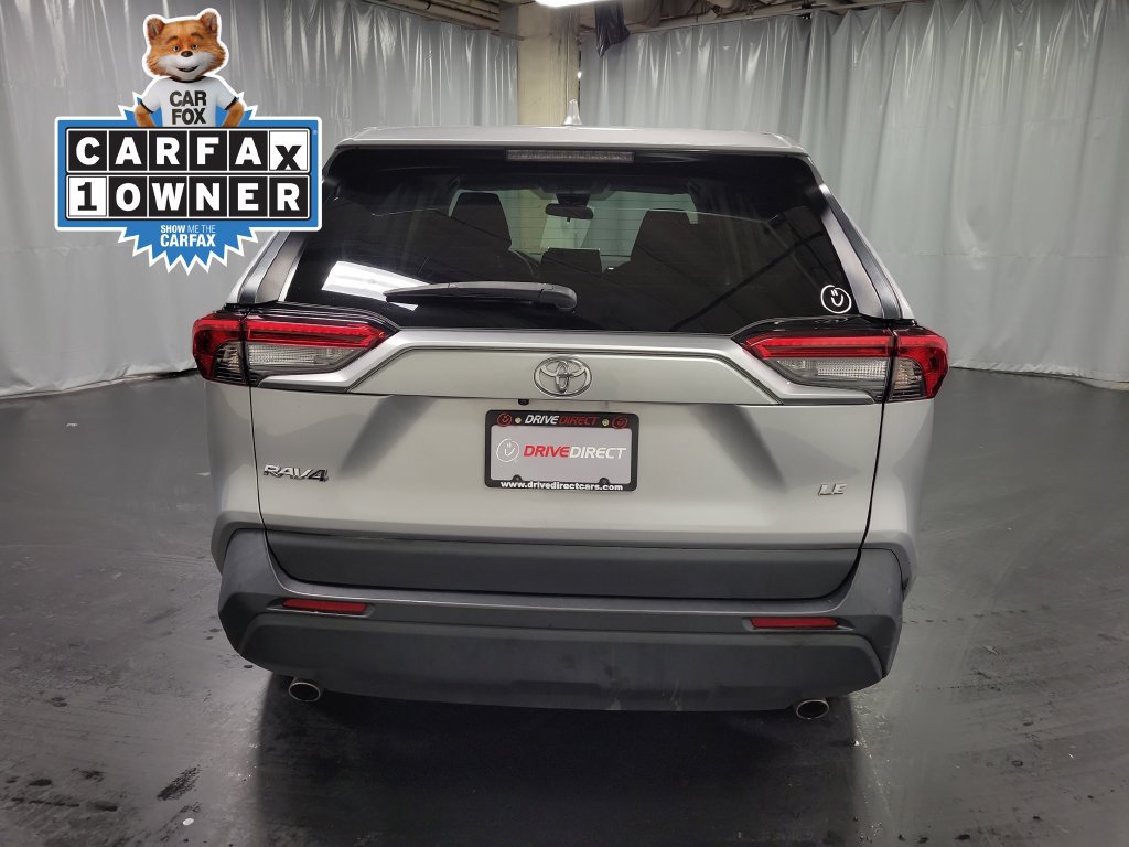Used 2024 Toyota RAV4 LE FWD image 8