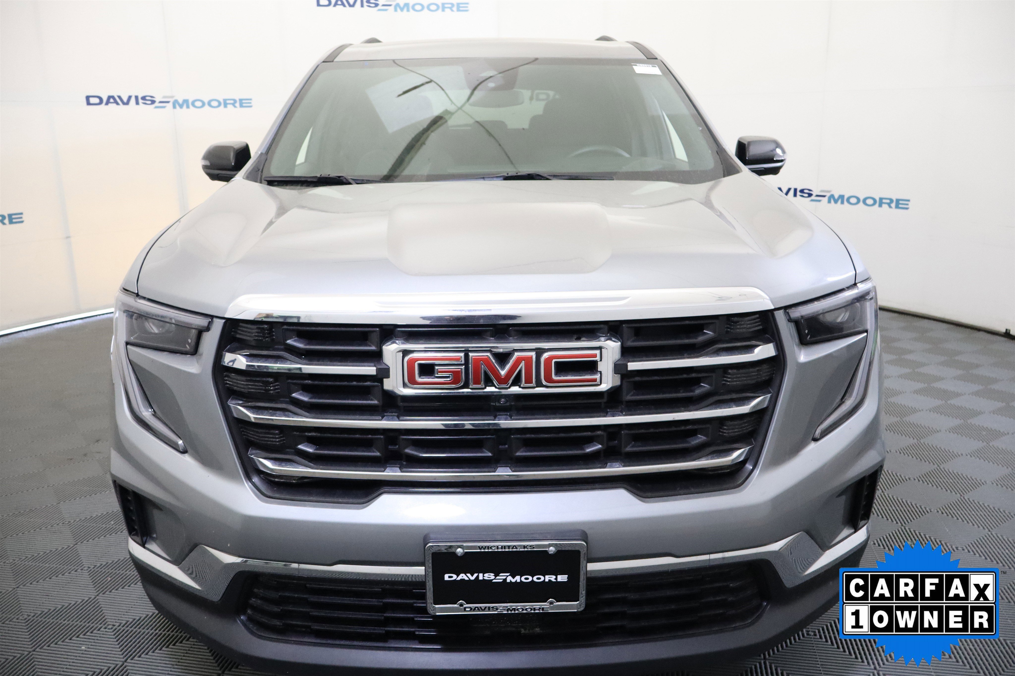 Used 2025 GMC Acadia Elevation AWD/4WD image 14