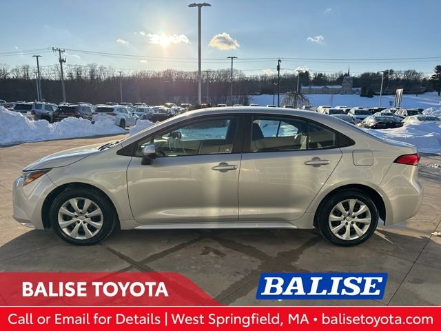Used 2020 Toyota Corolla LE image 4