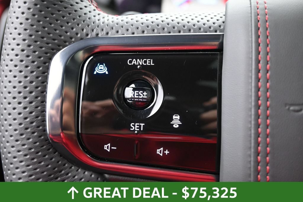 Used 2026 Nissan Armada NISMO AWD/4WD image 37