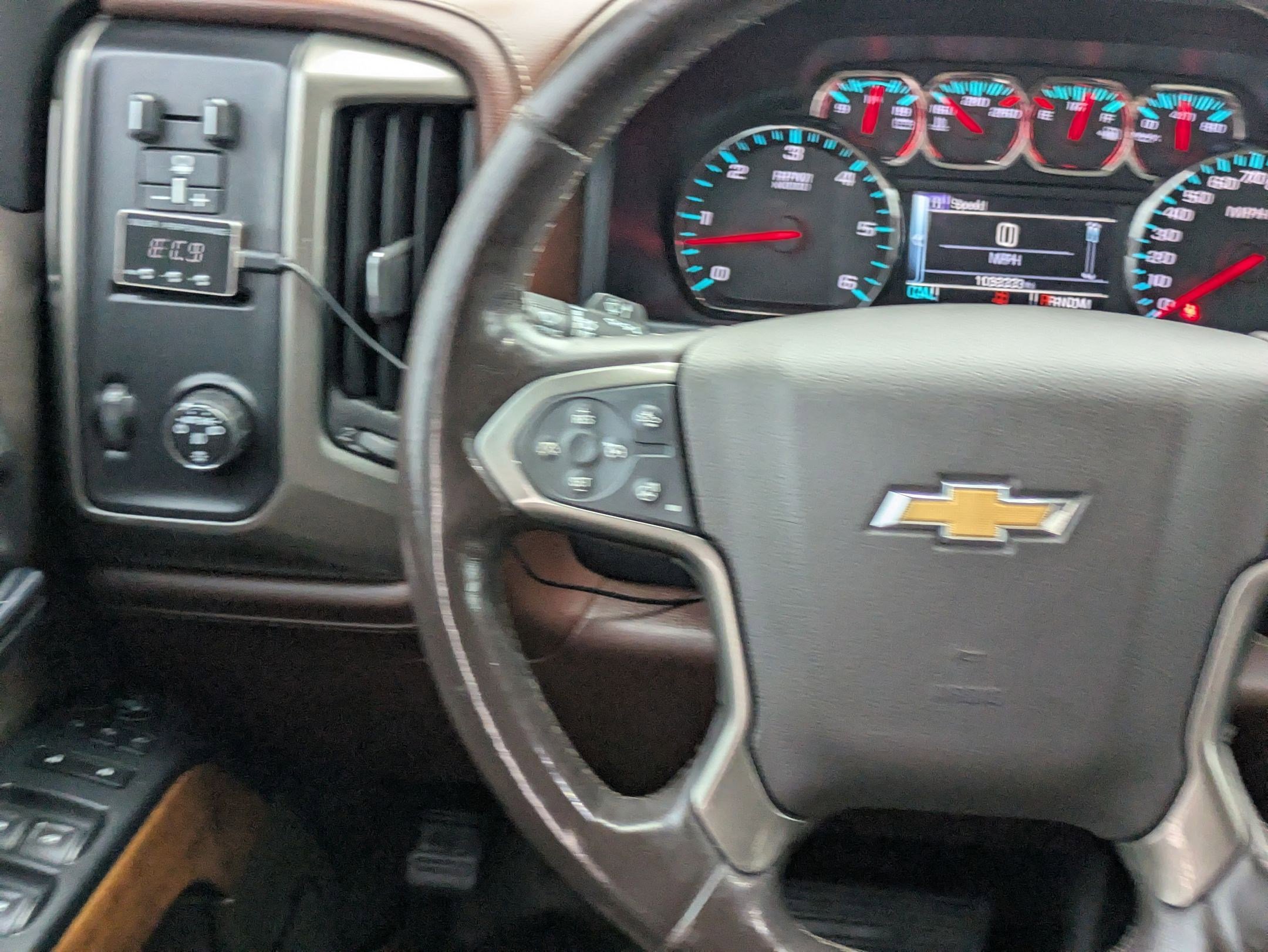 Used 2016 Chevrolet Silverado 1500 High Country w/ High Country Premium Package image 20
