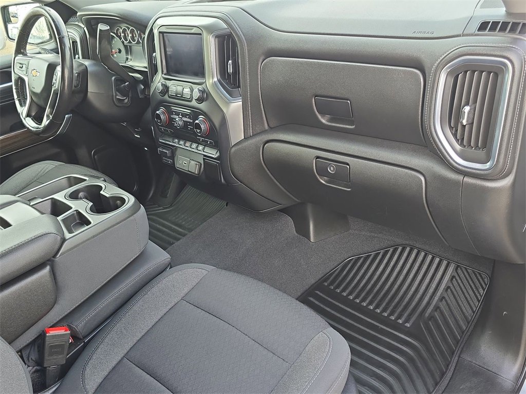 Used 2020 Chevrolet Silverado 1500 LT w/ Convenience Package image 30