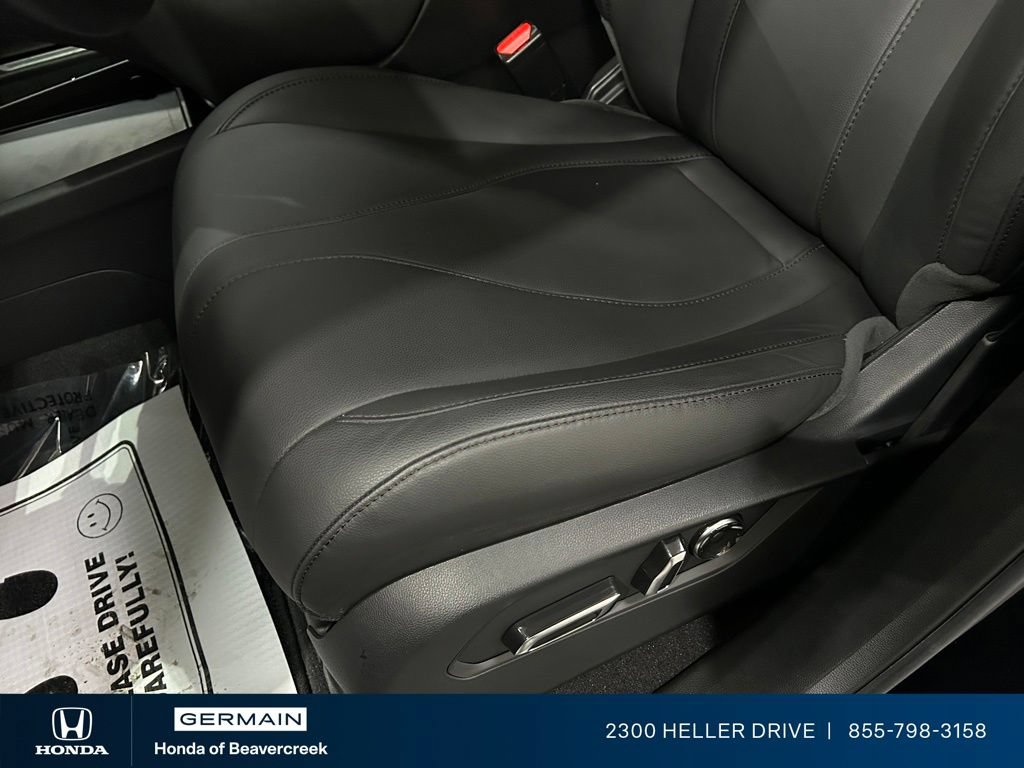 Used 2024 Acura RDX SH-AWD image 19