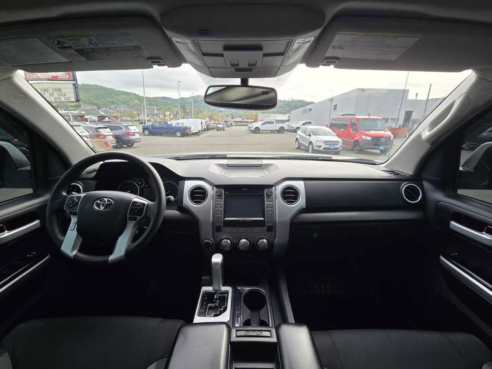 Used 2014 Toyota Tundra SR5 AWD/4WD image 15