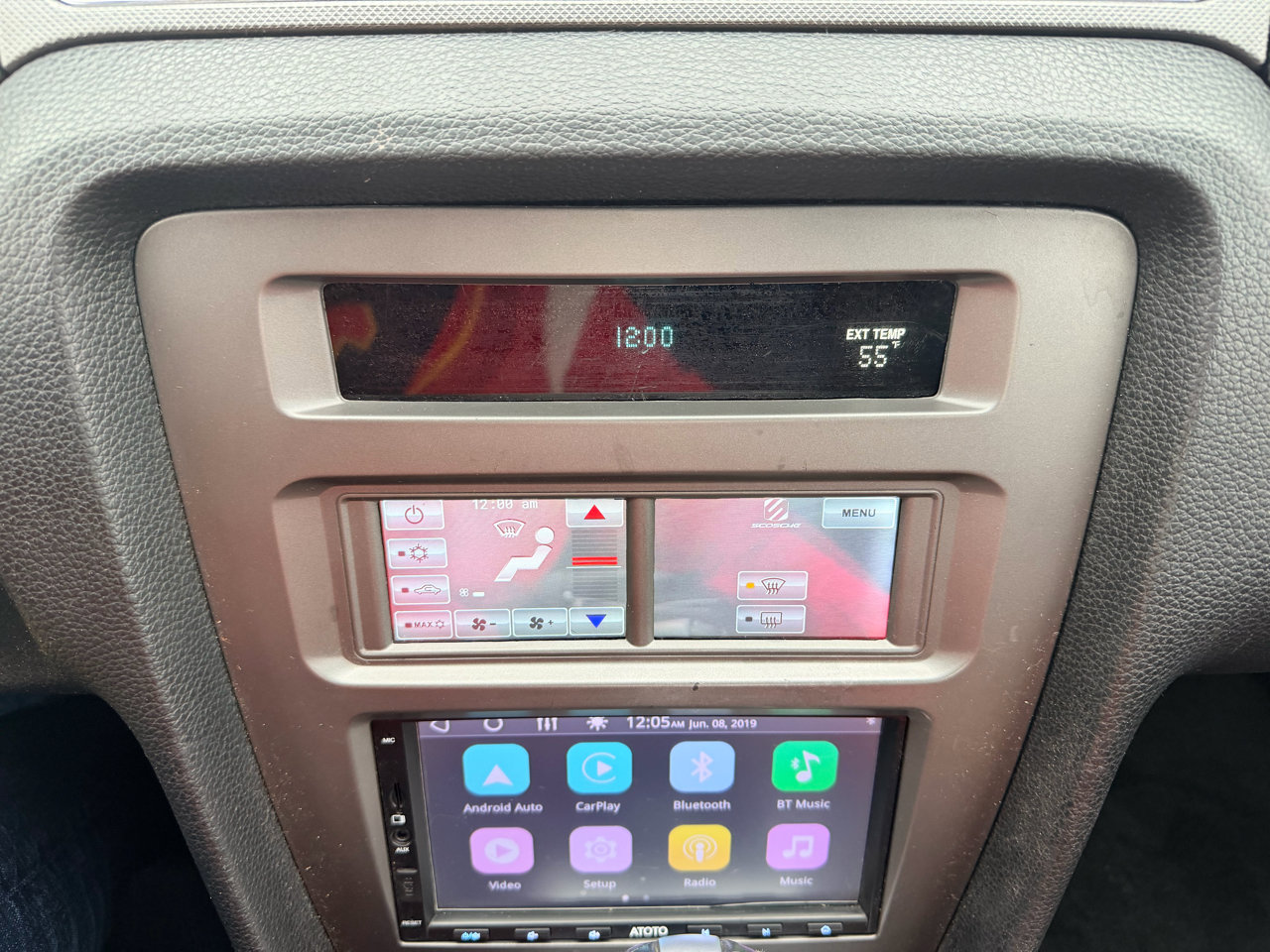 Used 2014 Ford Mustang Coupe image 17