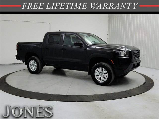 Used 2022 Nissan Frontier SV w/ Graphics Package image 1