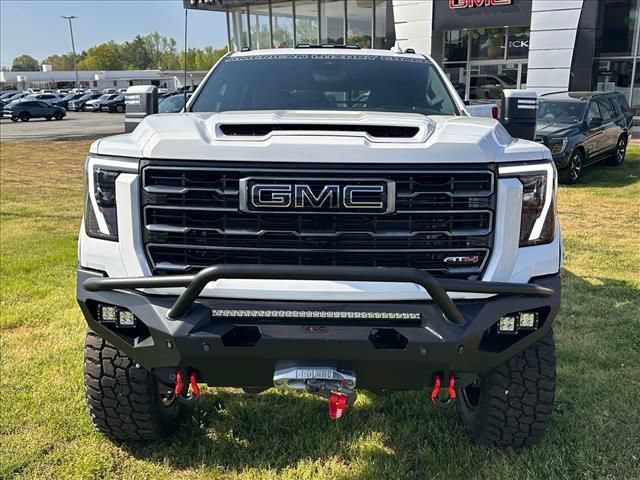 New 2026 GMC Sierra 2500 AT4 w/ Technology Package AWD/4WD image 4