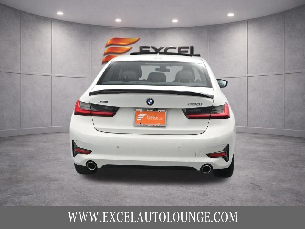 Used 2019 BMW 330i xDrive Sedan w/ Convenience Package AWD/4WD image 7