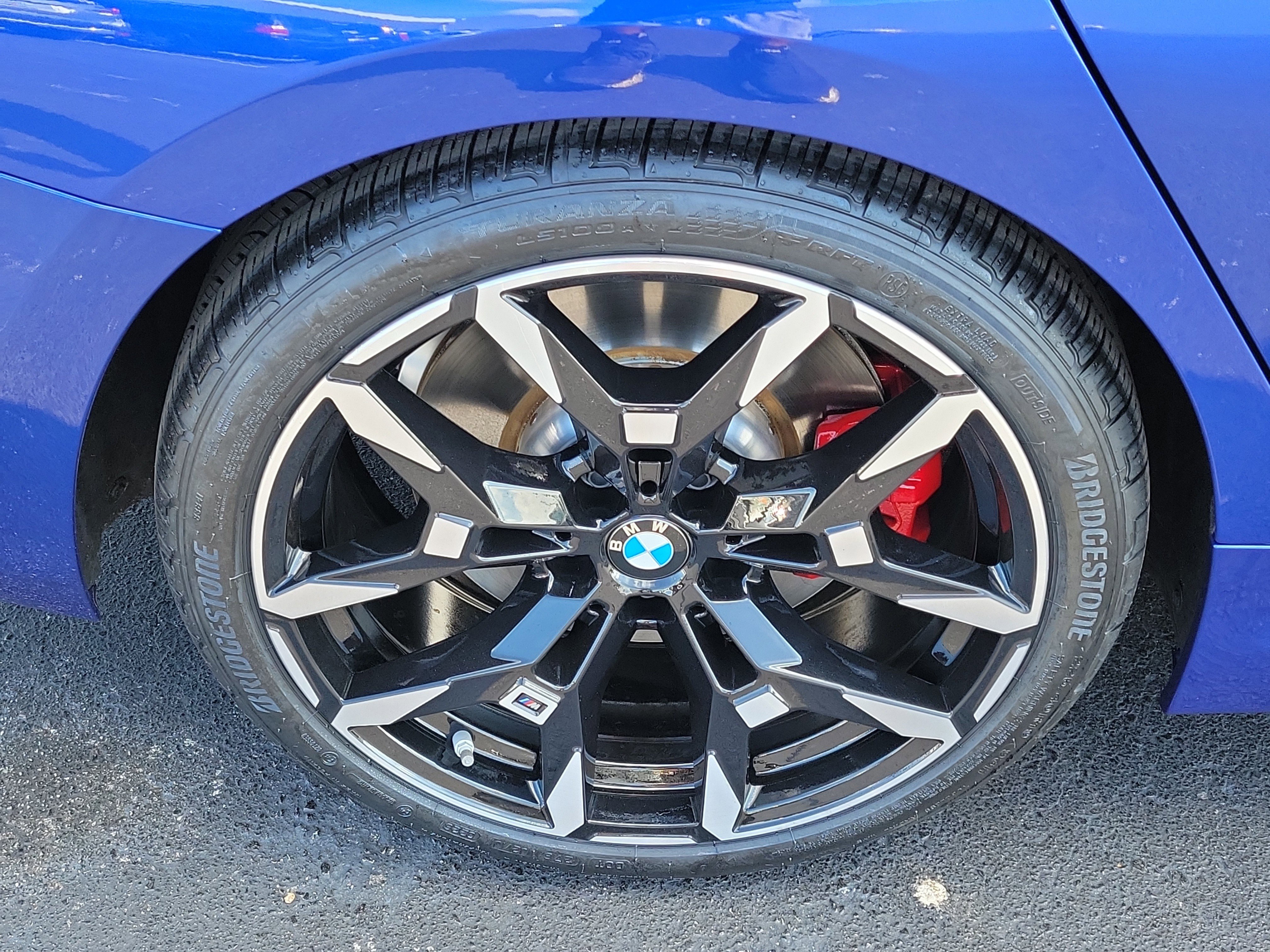 Used 2025 BMW M340i Sedan RWD image 6