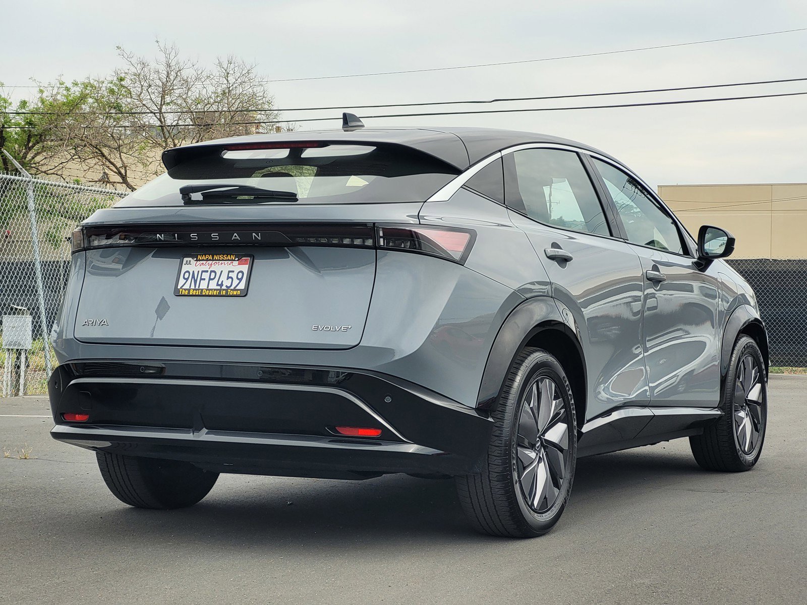 Certified 2024 Nissan Ariya FWD image 4