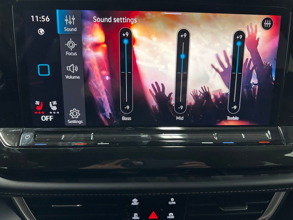 Used 2025 Volkswagen Atlas Cross Sport SE image 35