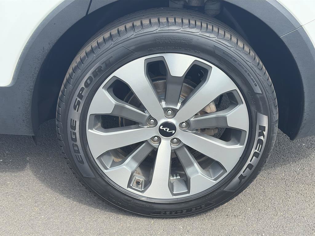 Used 2022 Kia Telluride EX w/ EX Premium Package FWD image 30