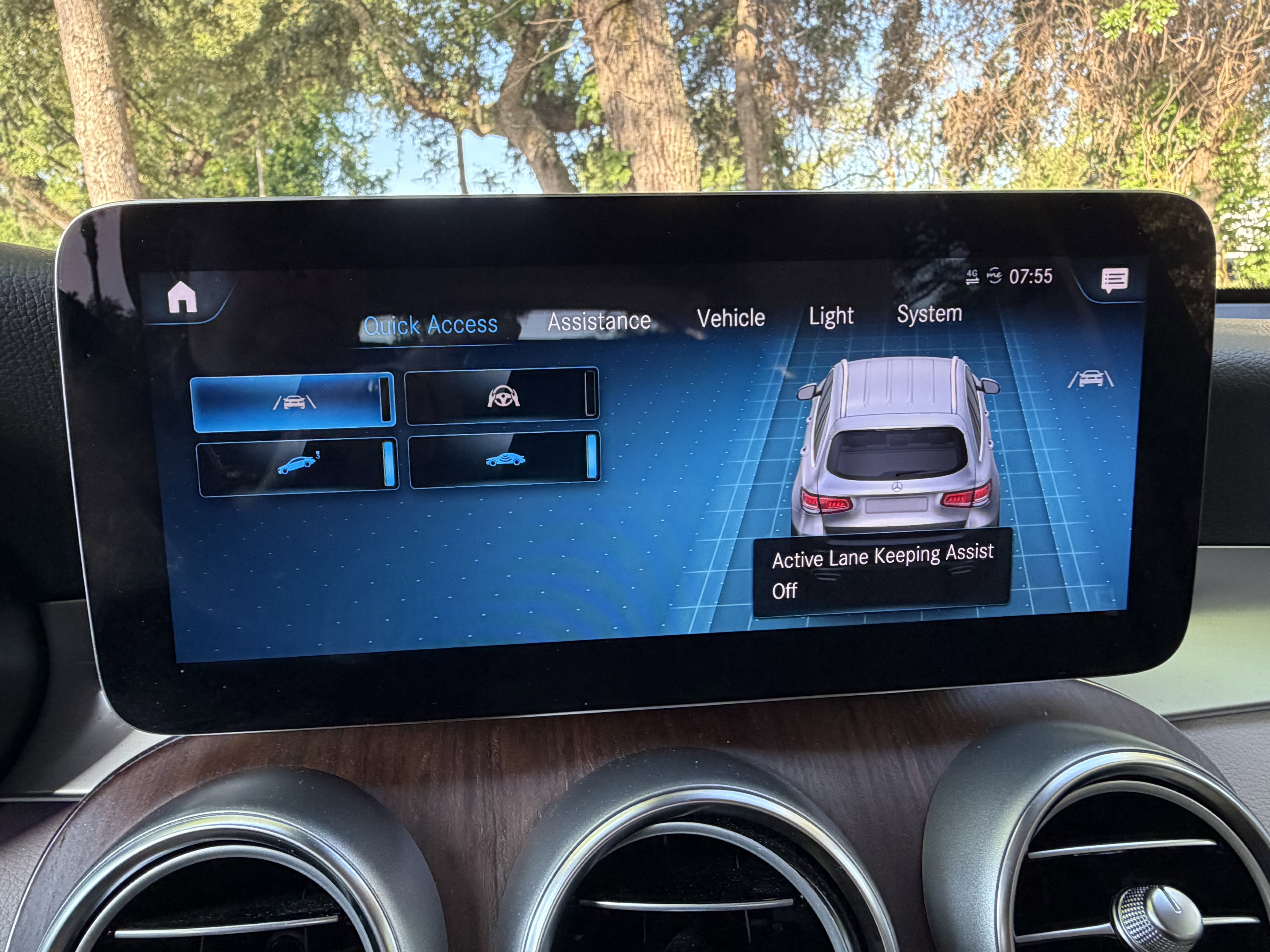 Used 2022 Mercedes-Benz GLC 300 4MATIC image 27