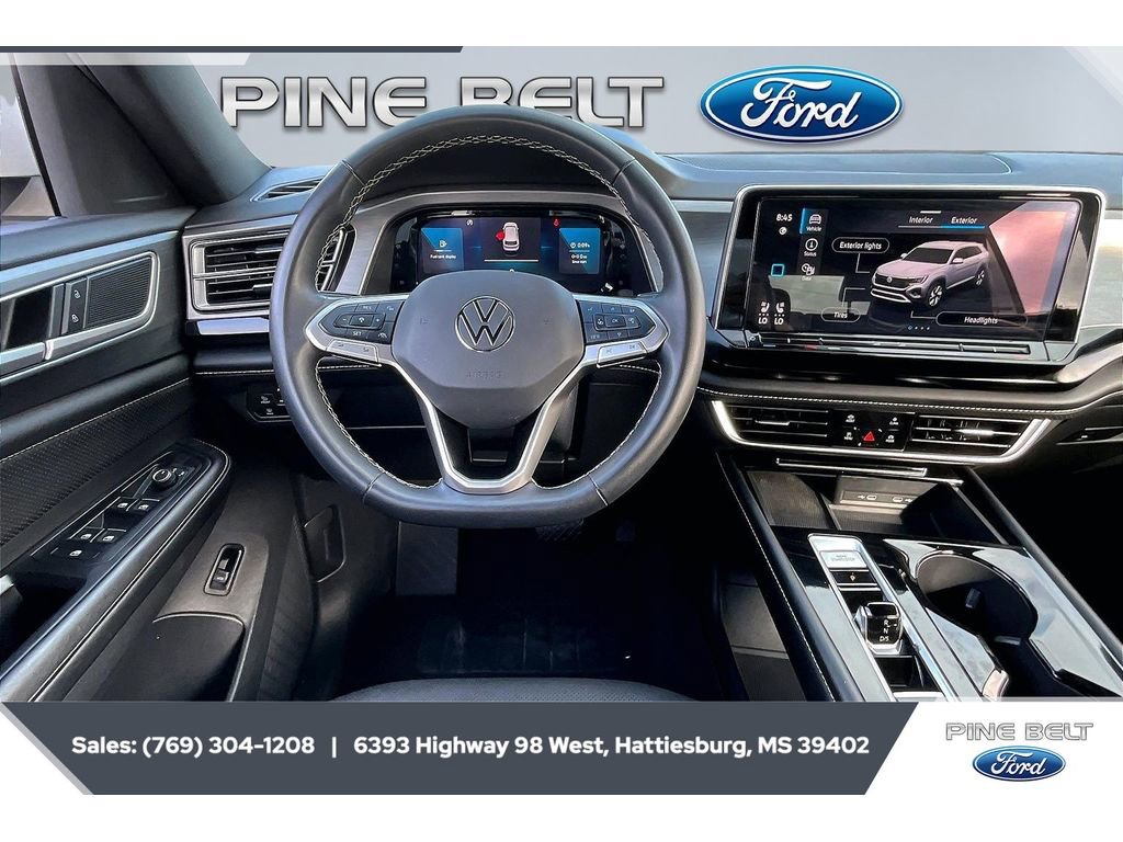 Used 2024 Volkswagen Atlas Cross Sport SE image 5
