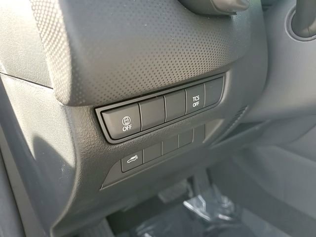 Used 2025 MAZDA CX-50 AWD 2.5 S w/ Premium Package image 13