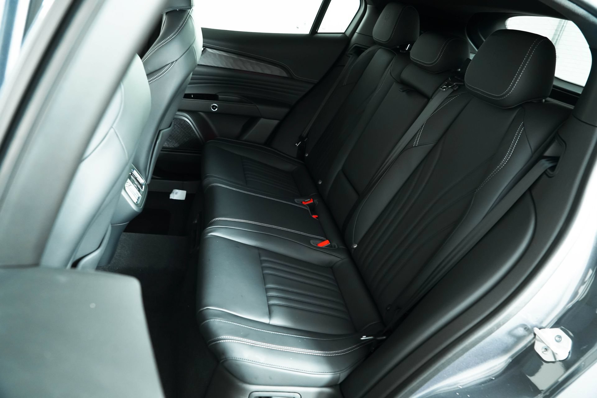 Used 2025 Maserati Grecale GT AWD/4WD image 19
