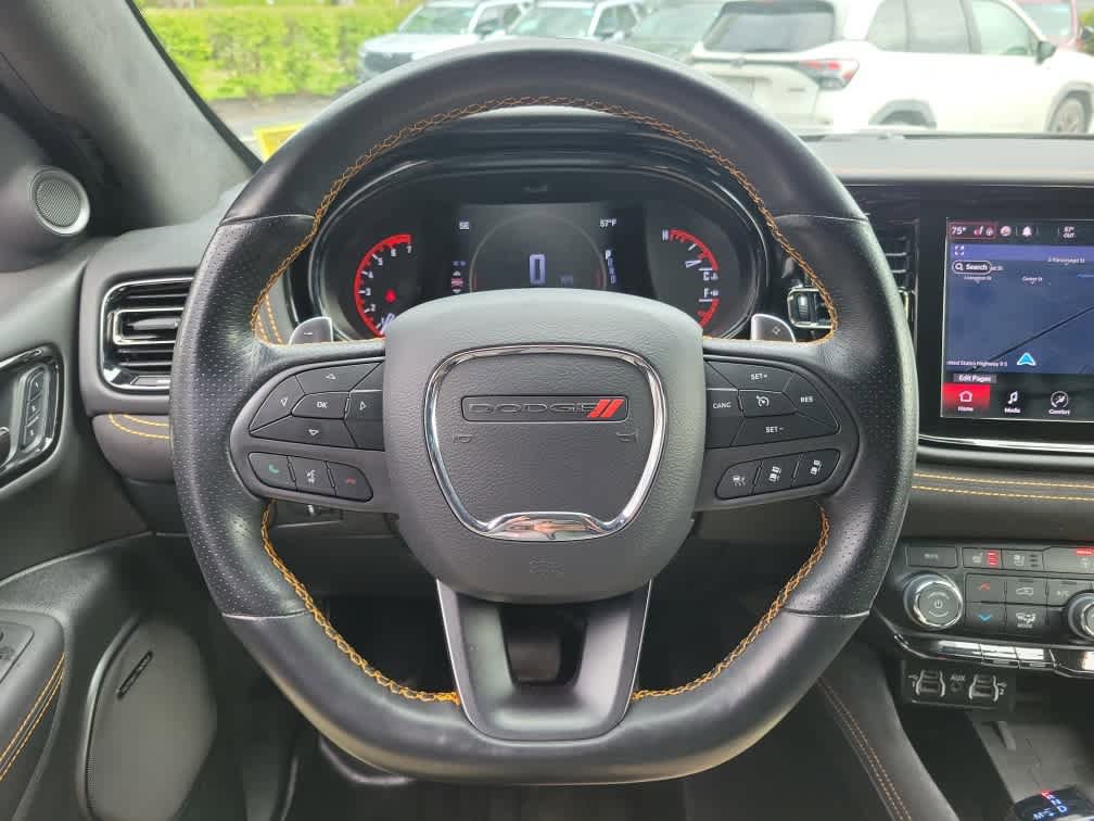 Used 2022 Dodge Durango R/T w/ Hemi Orange Plus Package AWD/4WD image 11