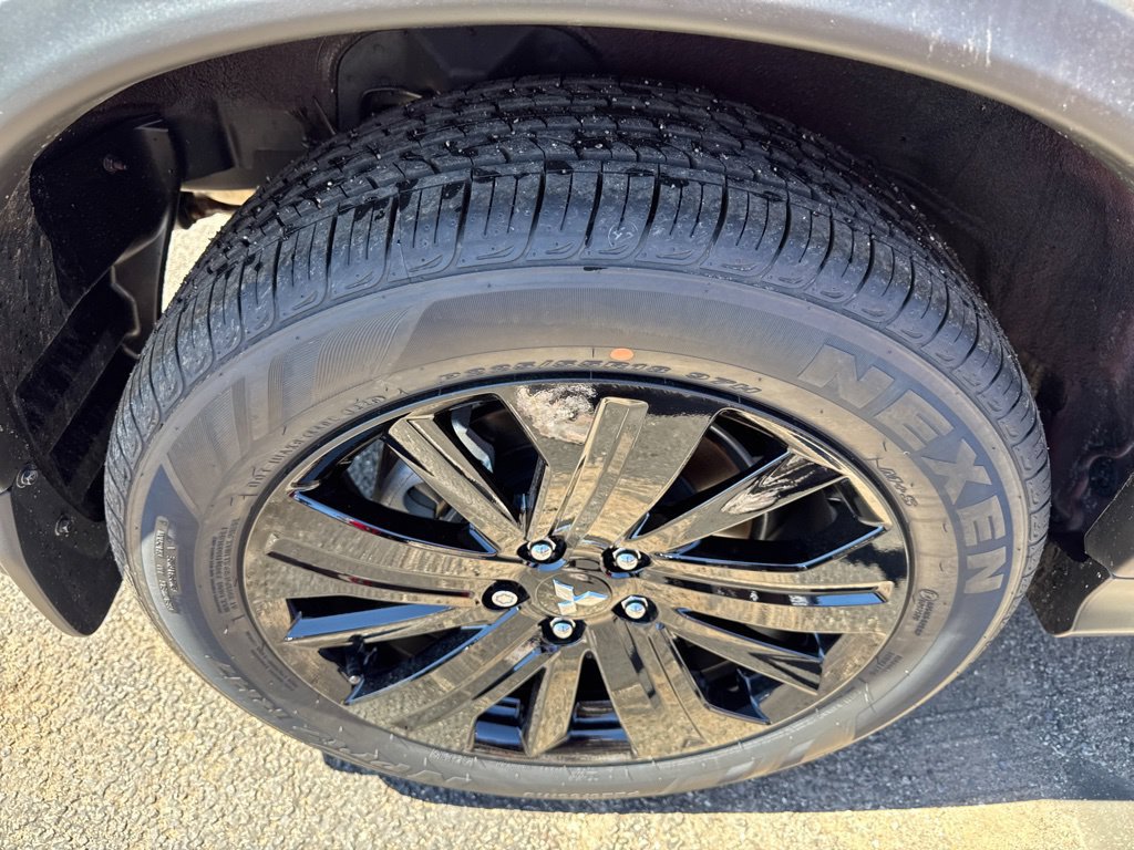 New 2027 Mitsubishi Outlander Sport LE FWD image 38
