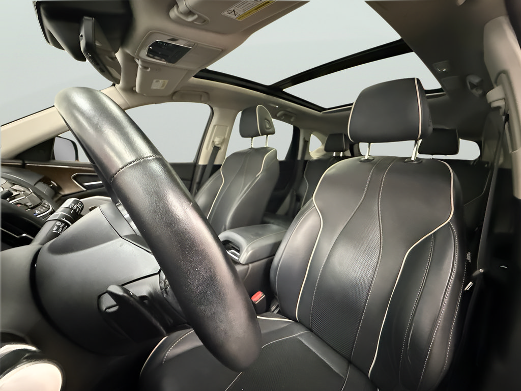 Used 2019 Acura RDX w/ Advance Package FWD image 10