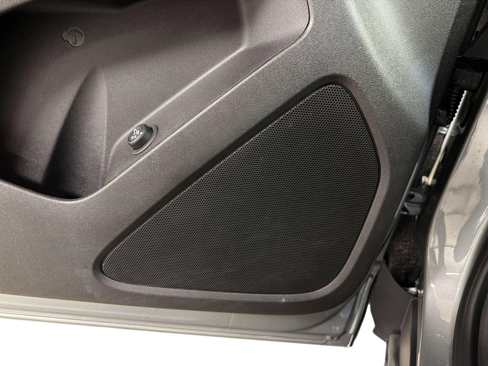 Used 2023 Chevrolet Equinox LT FWD image 25