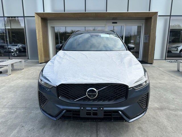 New 2026 Volvo XC60 B5 Plus w/ Protection Package Premier image 3
