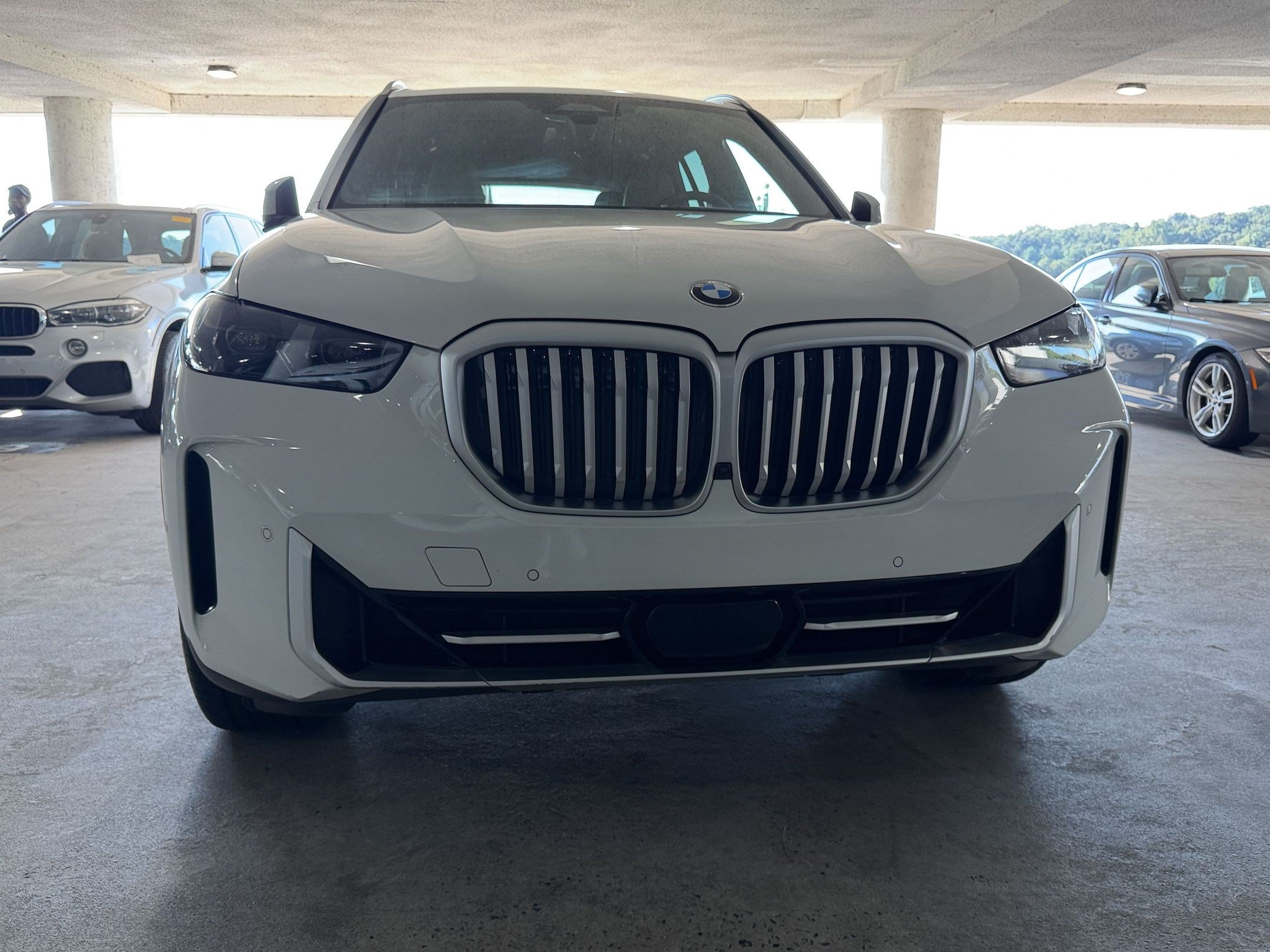 Certified 2024 BMW X5 sDrive40i w/ Parking Assistance Package RWD image 5