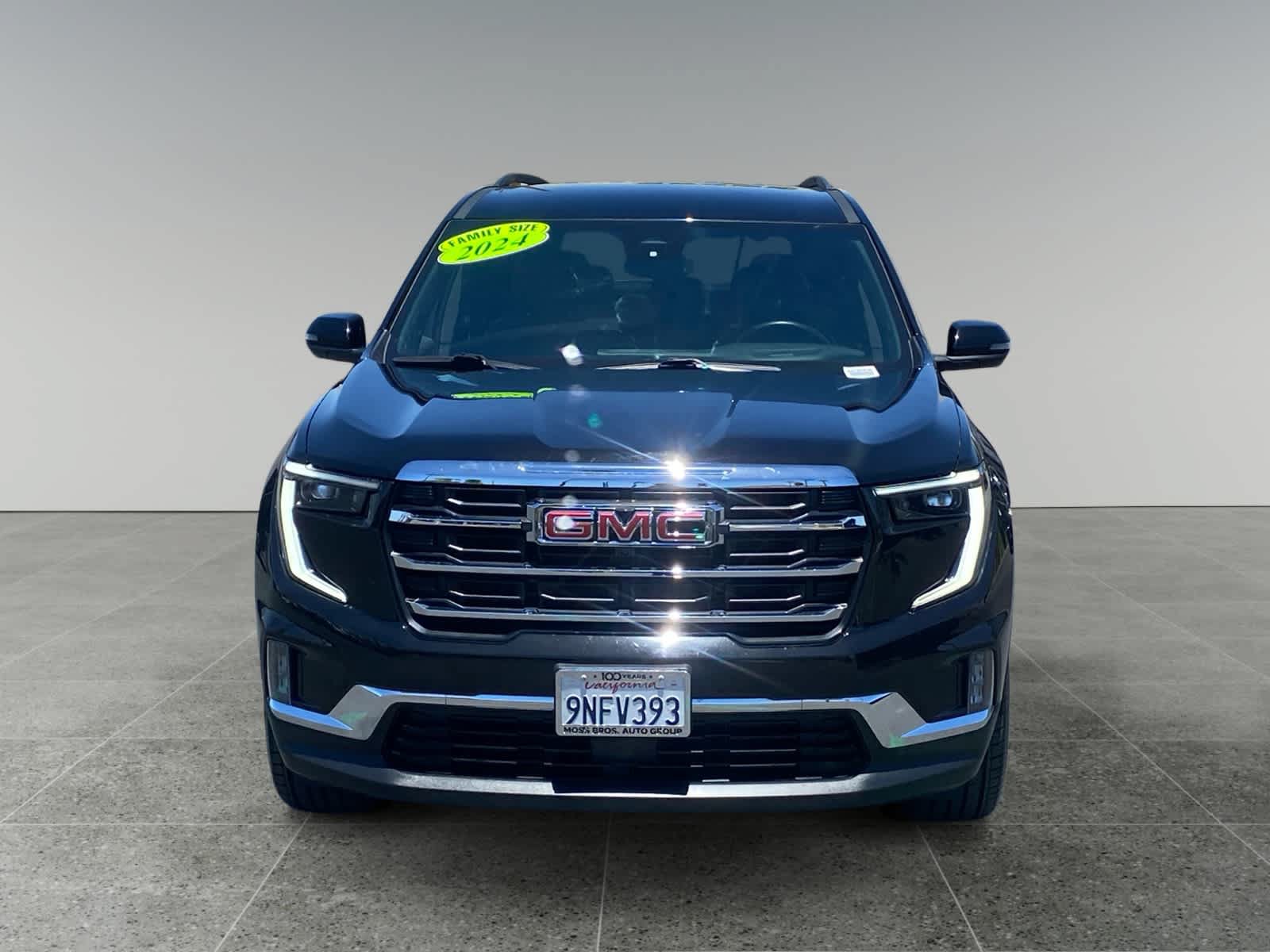 Used 2024 GMC Acadia Elevation FWD image 8