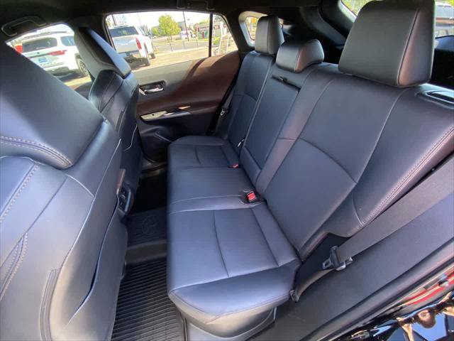 Certified 2022 Toyota Venza XLE AWD/4WD image 21