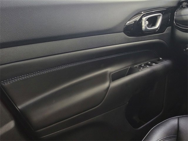New 2026 Jeep Compass Limited image 30